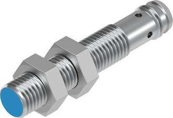 Индуктивный датчик SIEN-M8B-PO-S-L, M8, PNP, NC, 1,5 мм, разъем 150391 фото